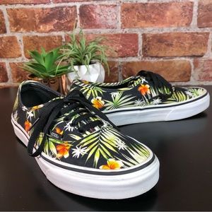 Women’s 9 Vans!! (men’s 7.5)